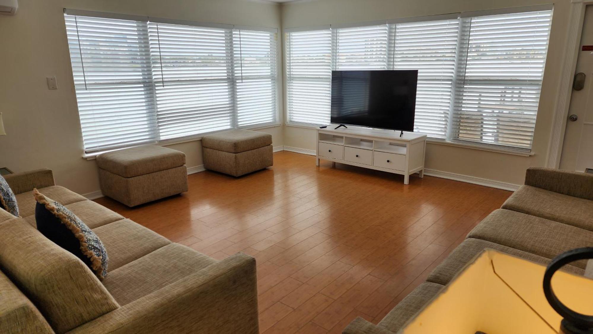 By The Beach Rentals Clearwater Beach Room photo