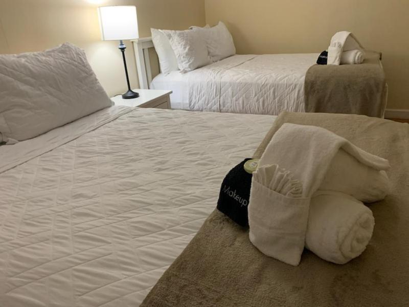 By The Beach Rentals Clearwater Beach Room photo