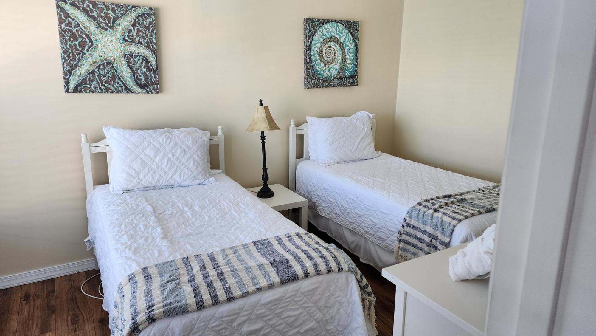 By The Beach Rentals Clearwater Beach Room photo