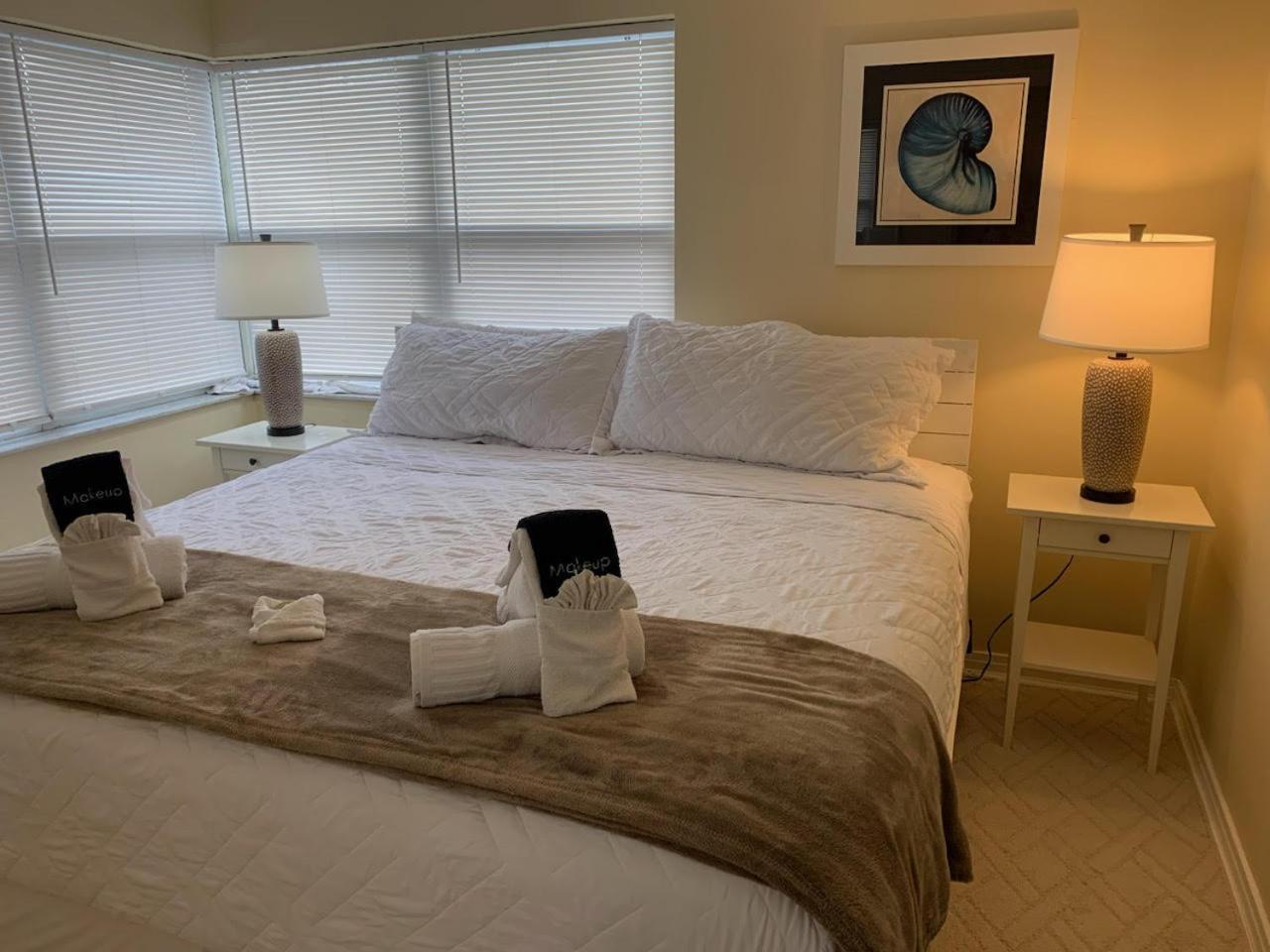 By The Beach Rentals Clearwater Beach Exterior photo