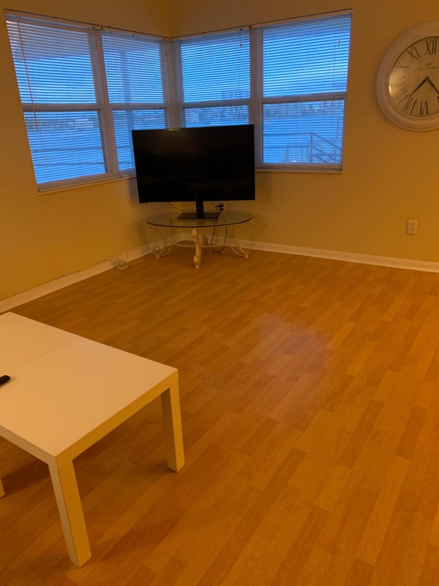 By The Beach Rentals Clearwater Beach Room photo